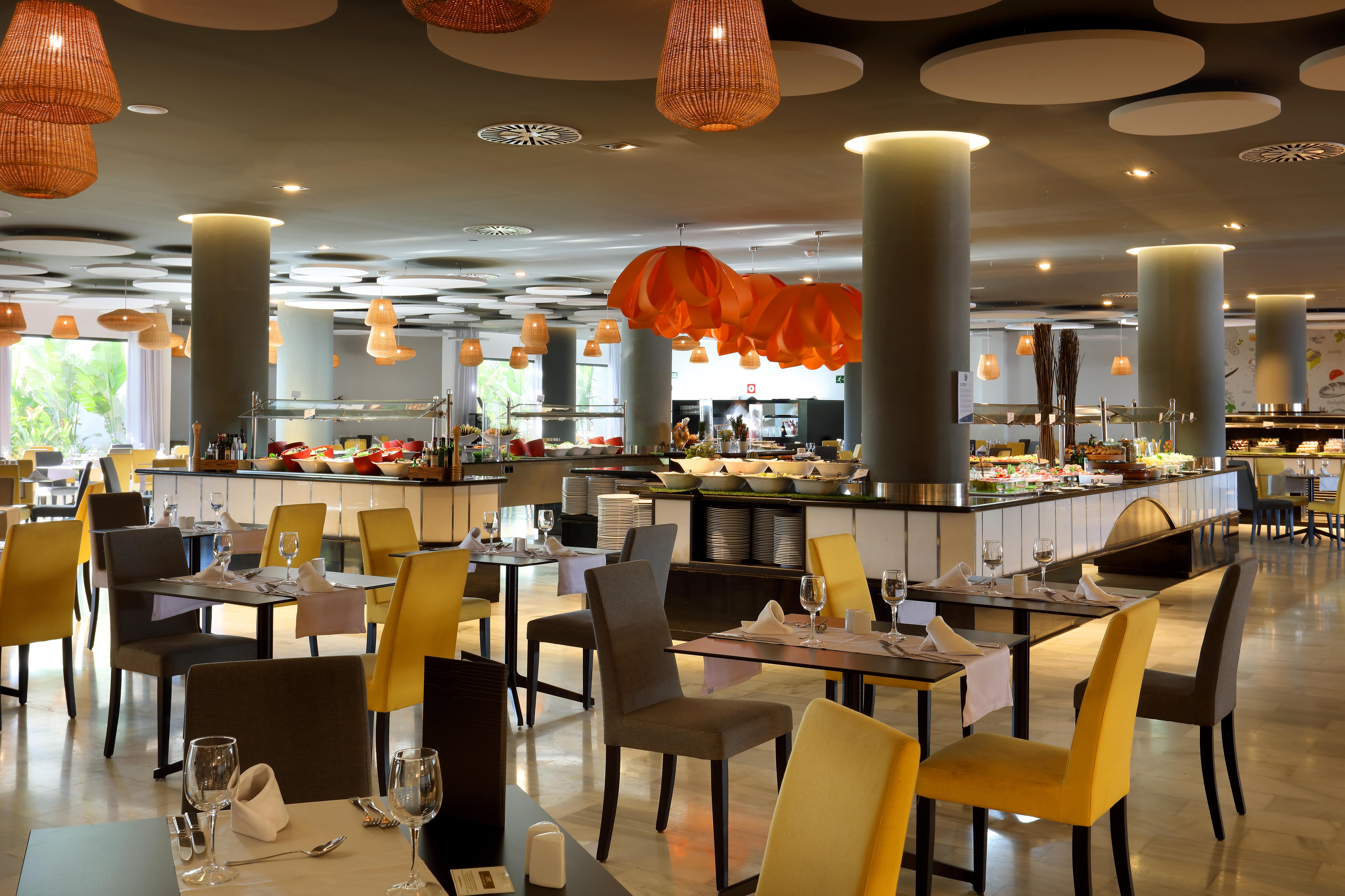 Grand Palladium White Island Resort & Spa Playa d'en Bossa Exteriér fotografie The restaurant